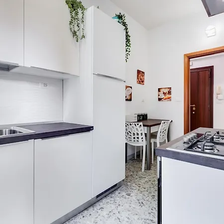 Apartman La Tua Oasi A 2 Minuti Dalla Metro A E Vicino Al Parco Róma