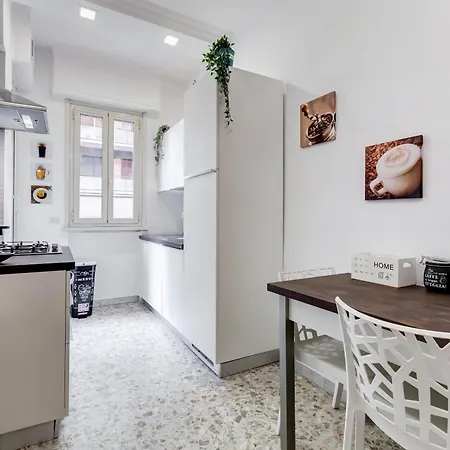 La Tua Oasi A 2 Minuti Dalla Metro A E Vicino Al Parco Apartment *