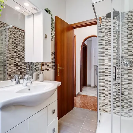 Apartment La Tua Oasi A 2 Minuti Dalla Metro A E Vicino Al Parco *